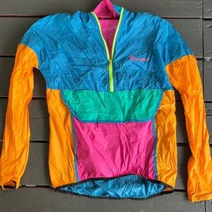 Cotopaxi teca windbreaker
